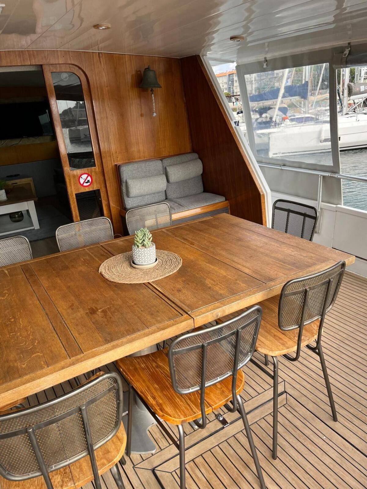 Hotel Yacht Aquamarina Vieux Port La Rochelle à La Rochelle  Extérieur photo