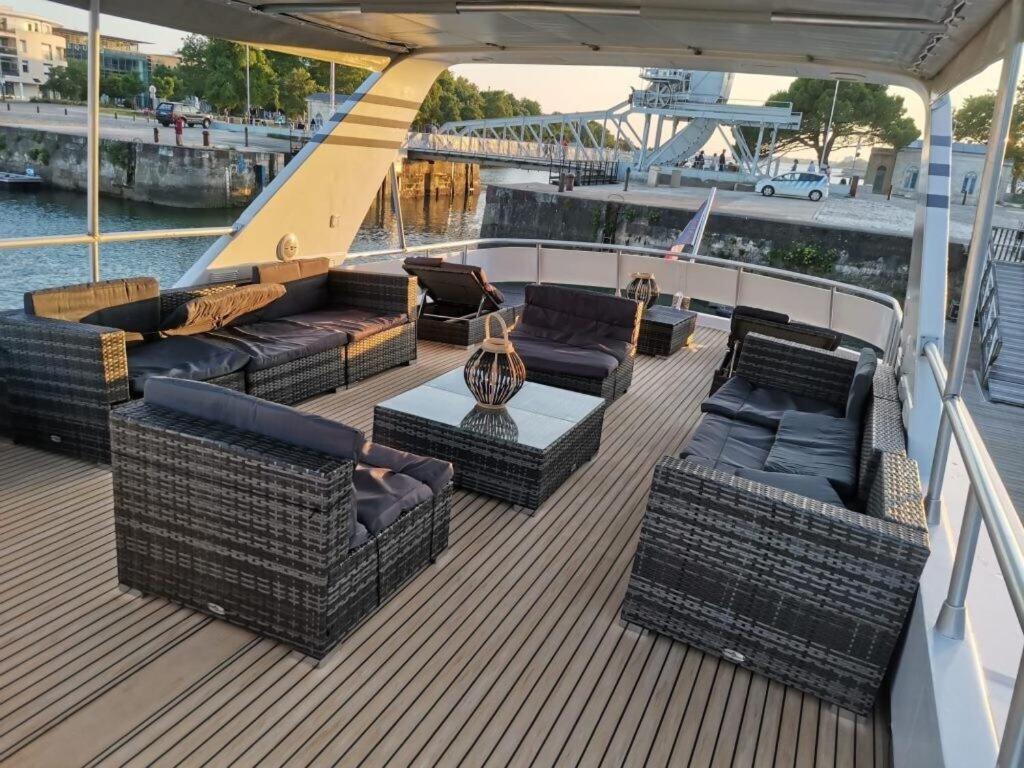 Hotel Yacht Aquamarina Vieux Port La Rochelle à La Rochelle  Extérieur photo