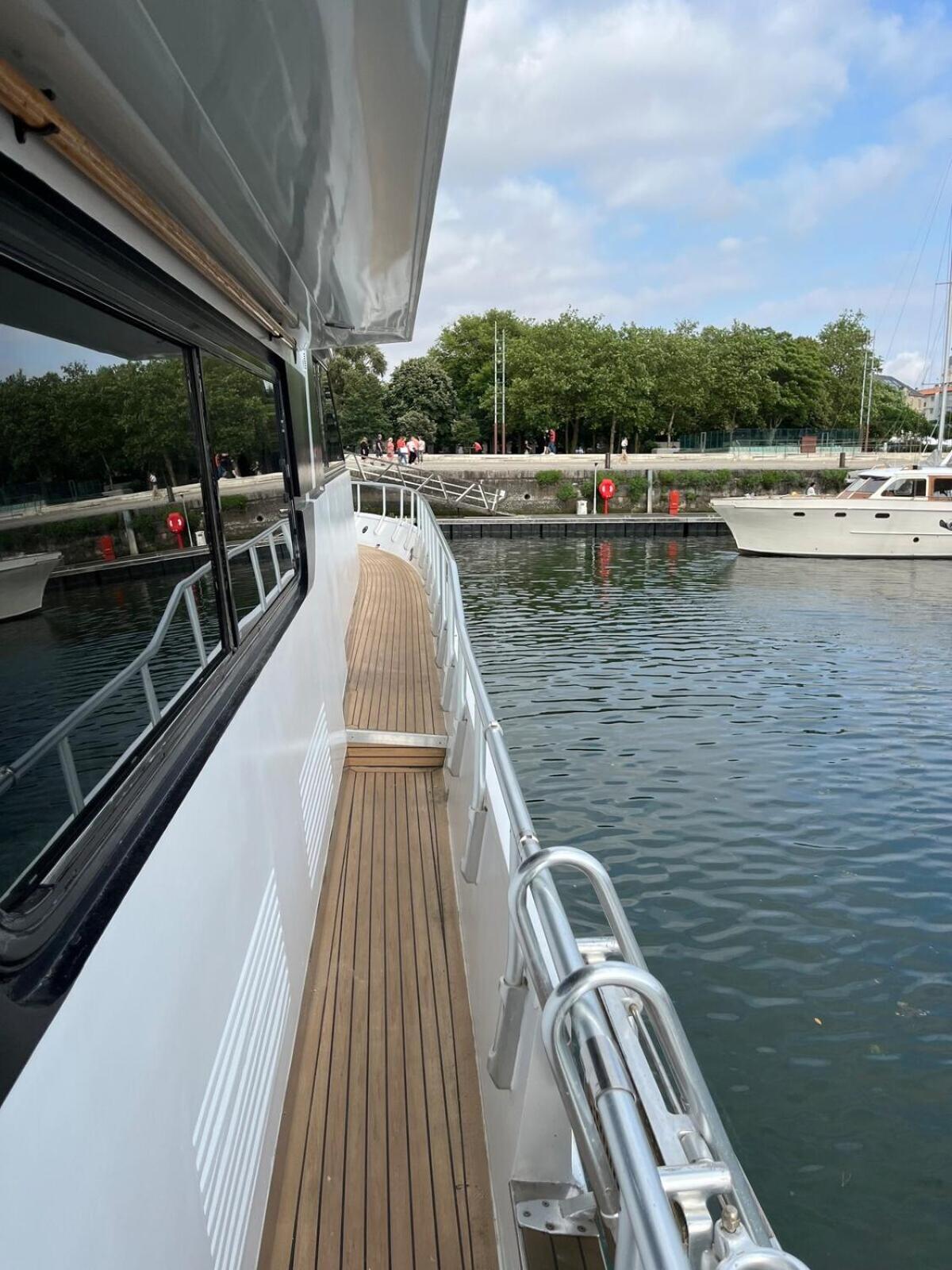 Hotel Yacht Aquamarina Vieux Port La Rochelle à La Rochelle  Extérieur photo